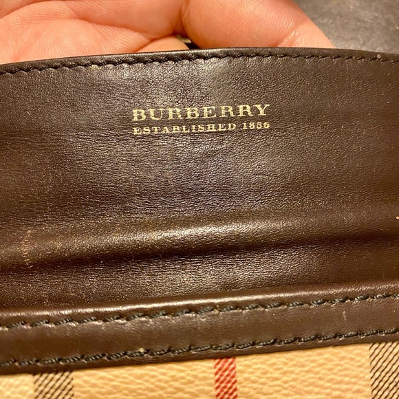Burberry wallet - Picture 3 of 10